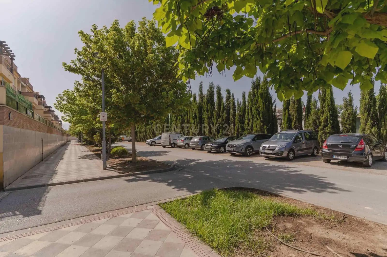 2 bedroom Apartment for sale in Atarfe with pool - € 159,900 (Ref: 10002519)
