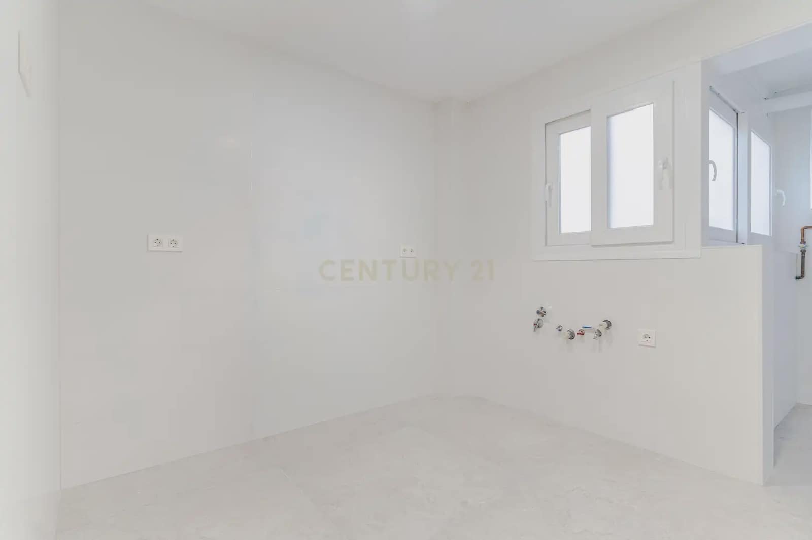 Apartamento de 2 habitaciones en Atarfe en venta con piscina - 159.900 € (Ref: 10002519)