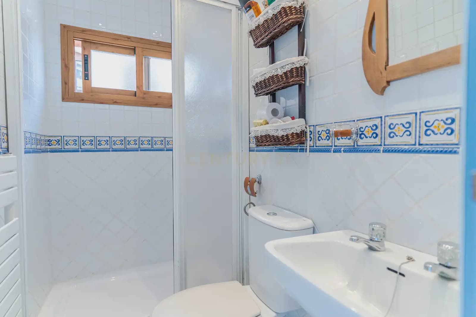 5 sypialnia Willa na sprzedaż w Miasto Grenada z garażem - 825 000 € (Ref: 10004510)