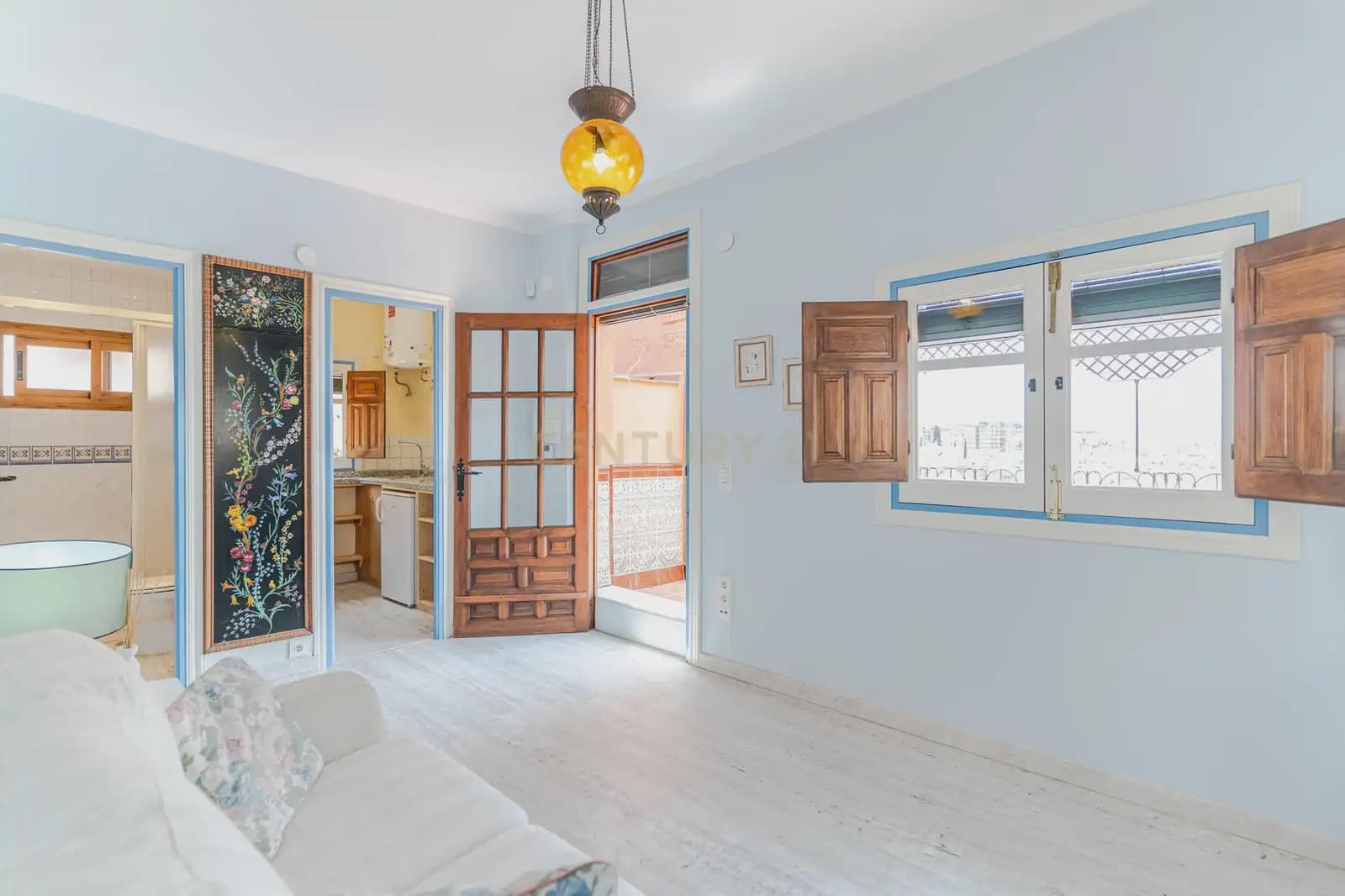 5 sypialnia Willa na sprzedaż w Miasto Grenada z garażem - 825 000 € (Ref: 10004510)