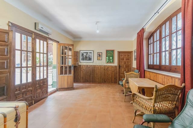 5 sypialnia Willa na sprzedaż w San Matías - Realejo, Miasto Grenada z garażem - 825 000 € (Ref: 10004510)