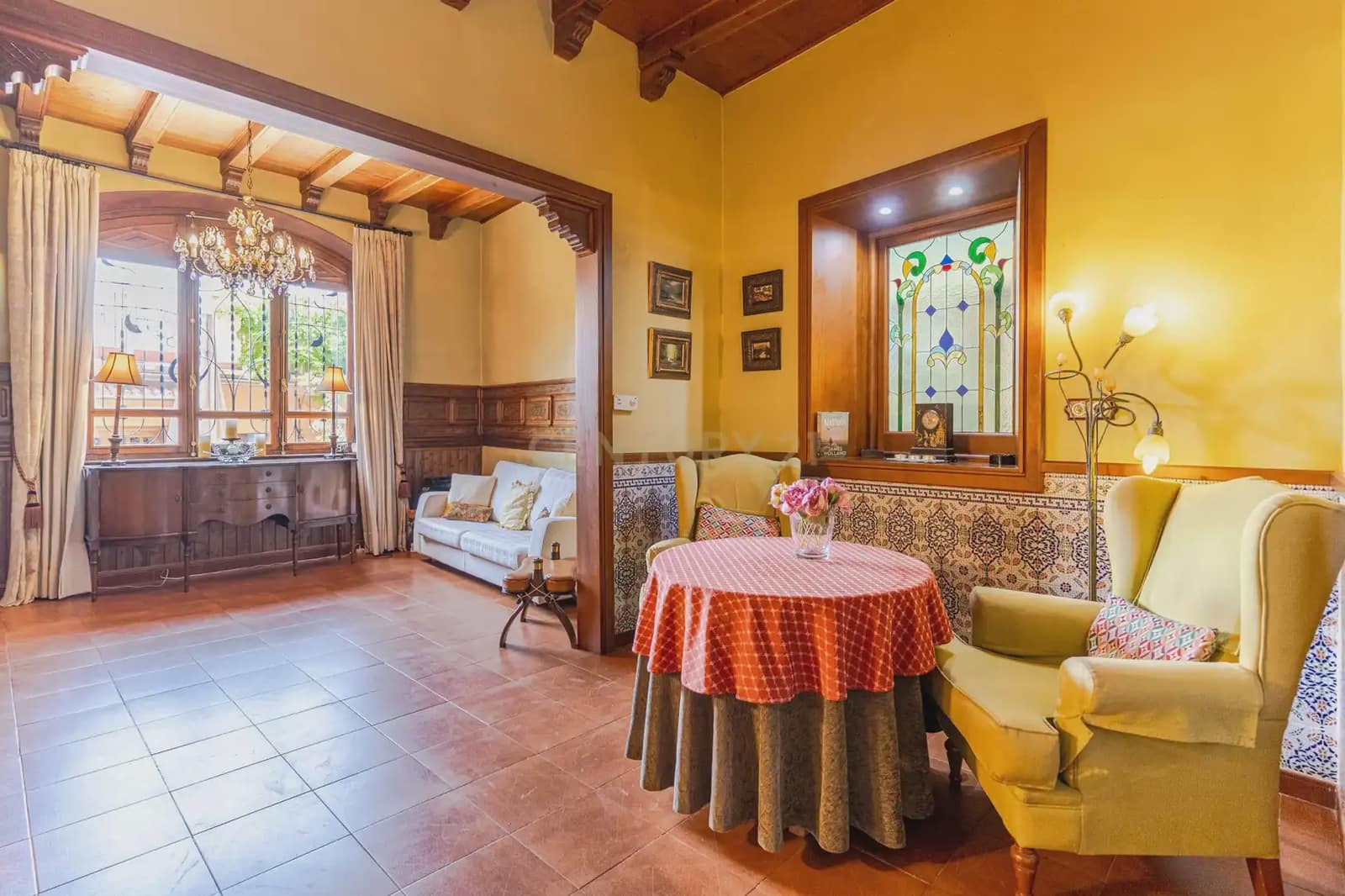 5 sypialnia Willa na sprzedaż w Miasto Grenada z garażem - 825 000 € (Ref: 10004510)