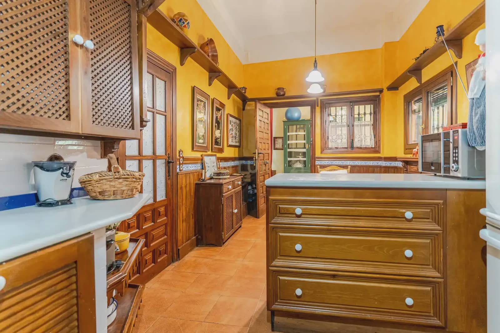 5 sypialnia Willa na sprzedaż w Miasto Grenada z garażem - 825 000 € (Ref: 10004510)