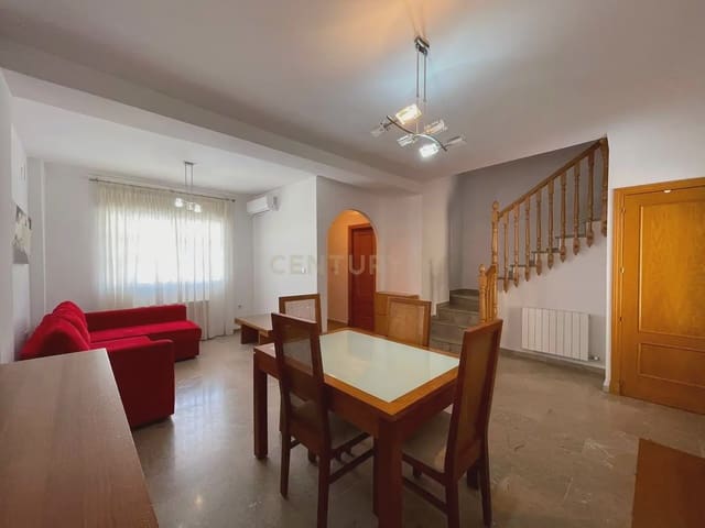 Casa de 3 habitaciones en Armilla en alquiler con garaje - 950 € (Ref: 10004657)