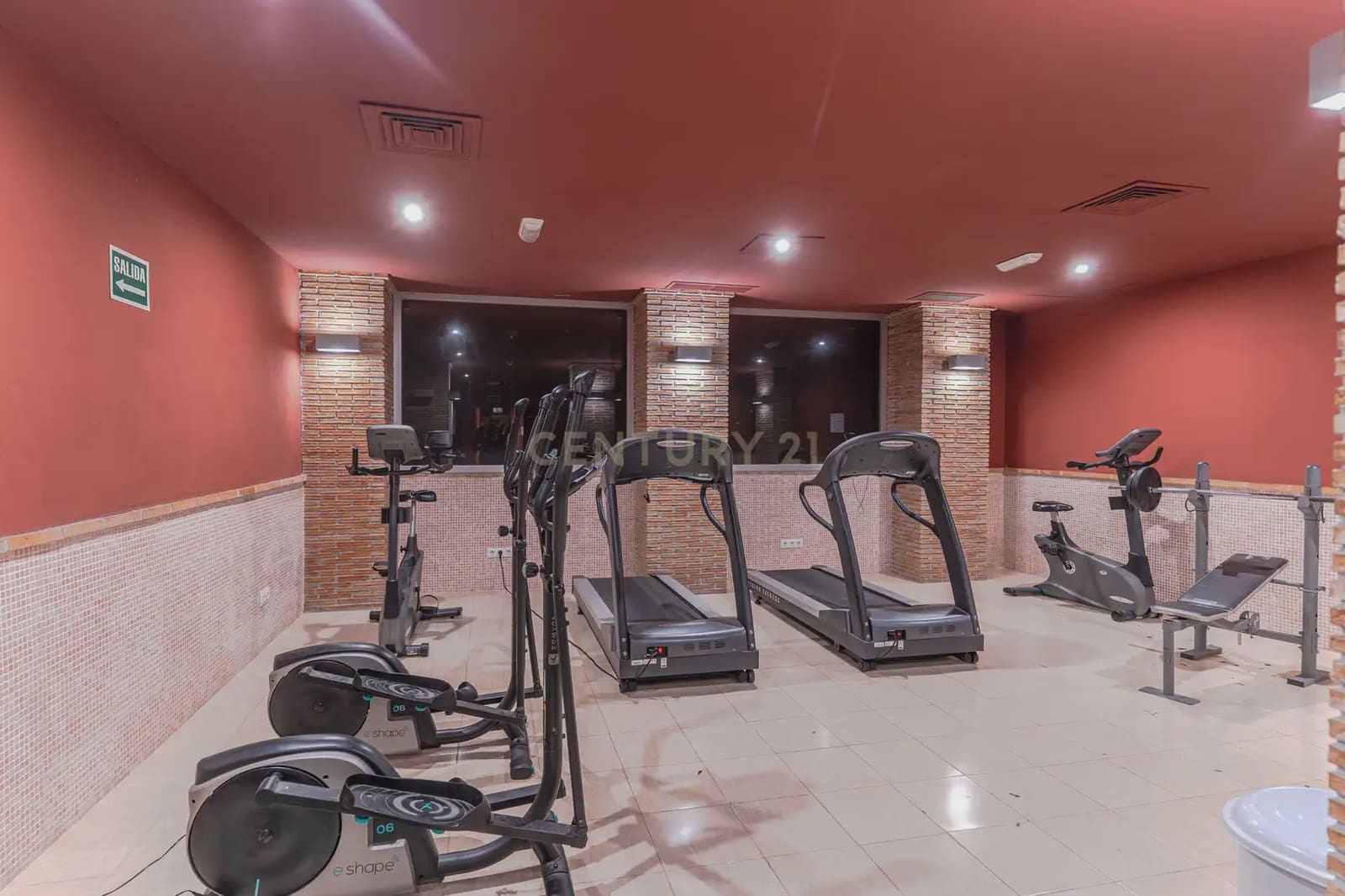 Apartamento de 2 habitaciones en Vélez de Benaudalla en venta - 136.000 € (Ref: 10007108)