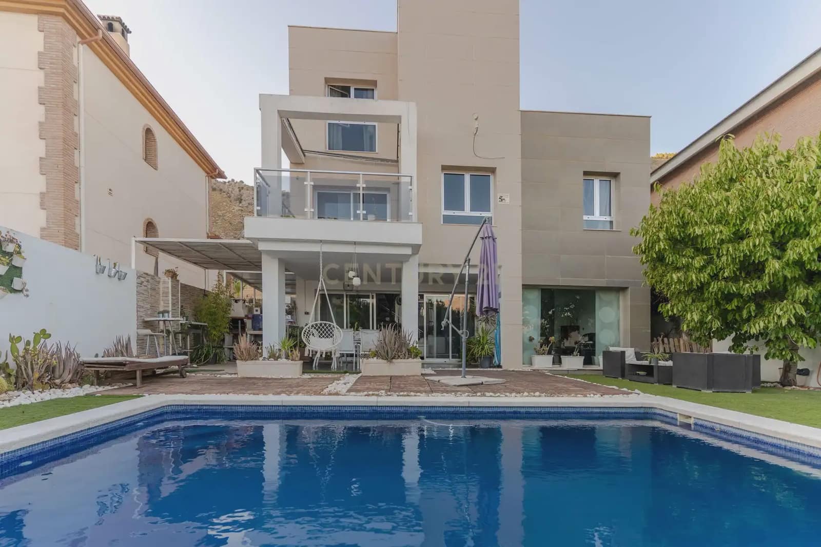 3 camera da letto Villa in vendita in Loja con piscina - 345.000 € (Rif: 10009665)