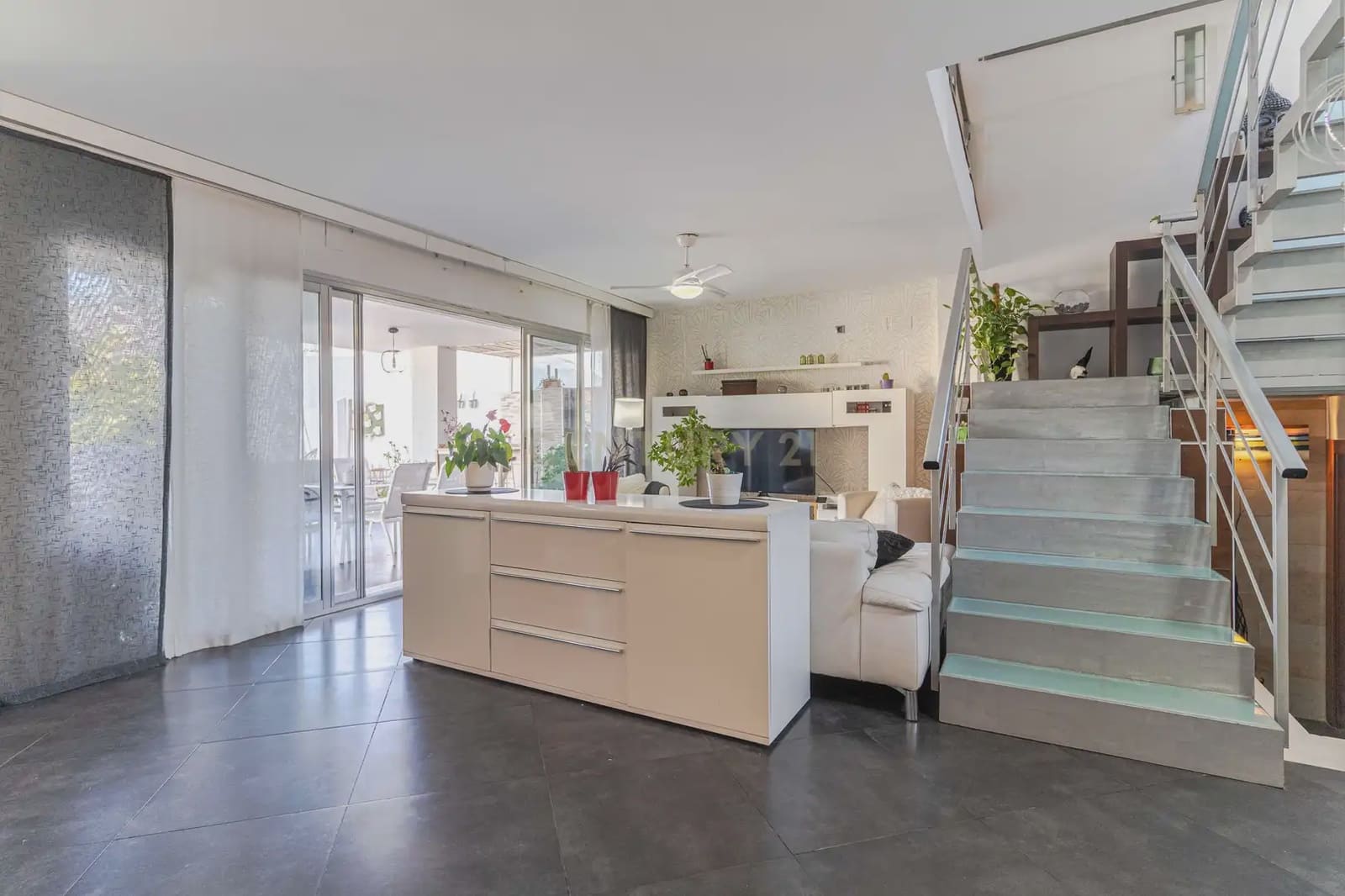 3 camera da letto Villa in vendita in Loja con piscina - 345.000 € (Rif: 10009665)