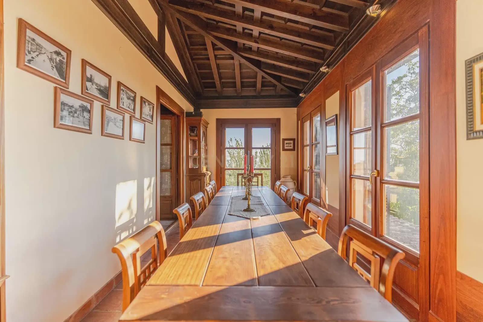 5 quarto Quinta/Casa Rural para venda em Nivar com piscina garagem - 1 200 000 € (Ref: 10014922)