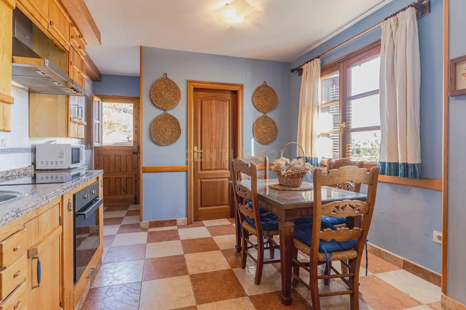 5 quarto Quinta/Casa Rural para venda em Nivar com piscina garagem - 1 200 000 € (Ref: 10014922)