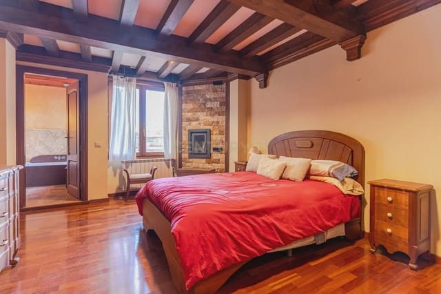 5 quarto Quinta/Casa Rural para venda em Nívar com piscina garagem - 1 200 000 € (Ref: 10014922)