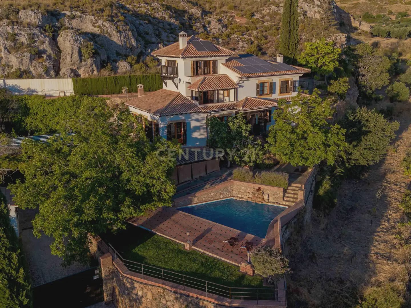 5 quarto Quinta/Casa Rural para venda em Nivar com piscina garagem - 1 200 000 € (Ref: 10014922)