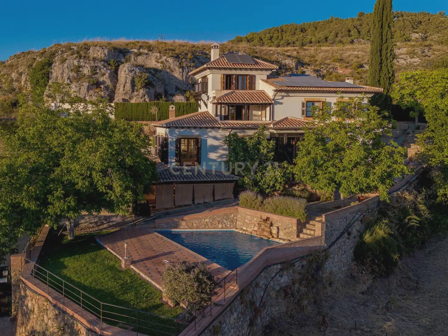 5 quarto Quinta/Casa Rural para venda em Nivar com piscina garagem - 1 200 000 € (Ref: 10014922)