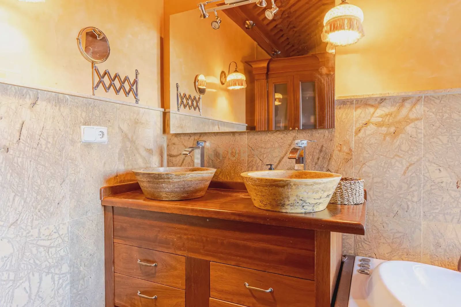 5 quarto Quinta/Casa Rural para venda em Nivar com piscina garagem - 1 200 000 € (Ref: 10014922)