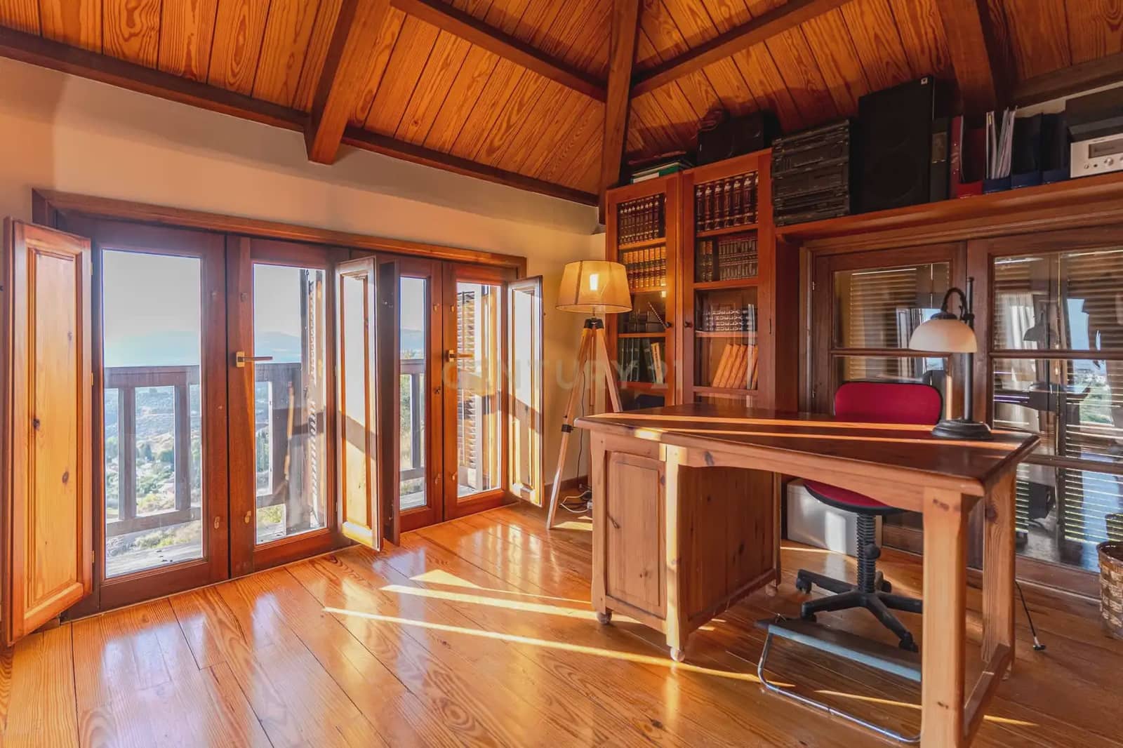 5 quarto Quinta/Casa Rural para venda em Nivar com piscina garagem - 1 200 000 € (Ref: 10014922)