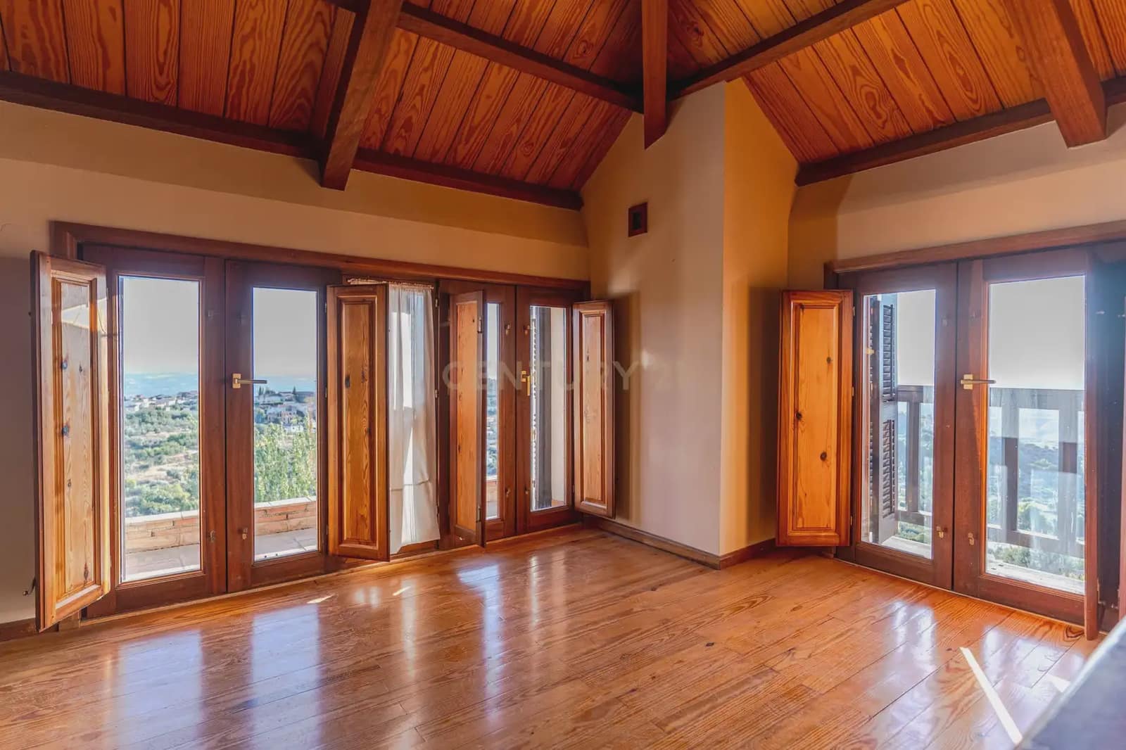 5 quarto Quinta/Casa Rural para venda em Nivar com piscina garagem - 1 200 000 € (Ref: 10014922)