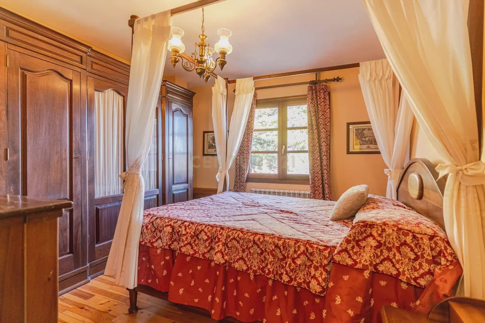 5 quarto Quinta/Casa Rural para venda em Nivar com piscina garagem - 1 200 000 € (Ref: 10014922)