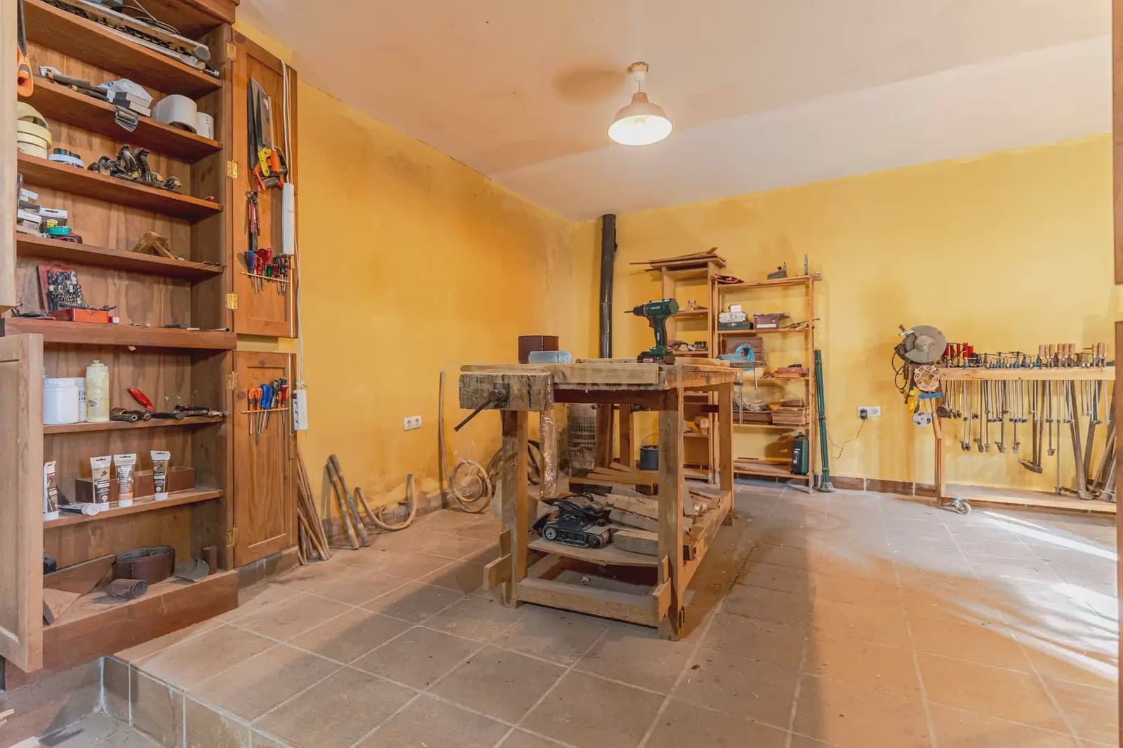 5 quarto Quinta/Casa Rural para venda em Nivar com piscina garagem - 1 200 000 € (Ref: 10014922)
