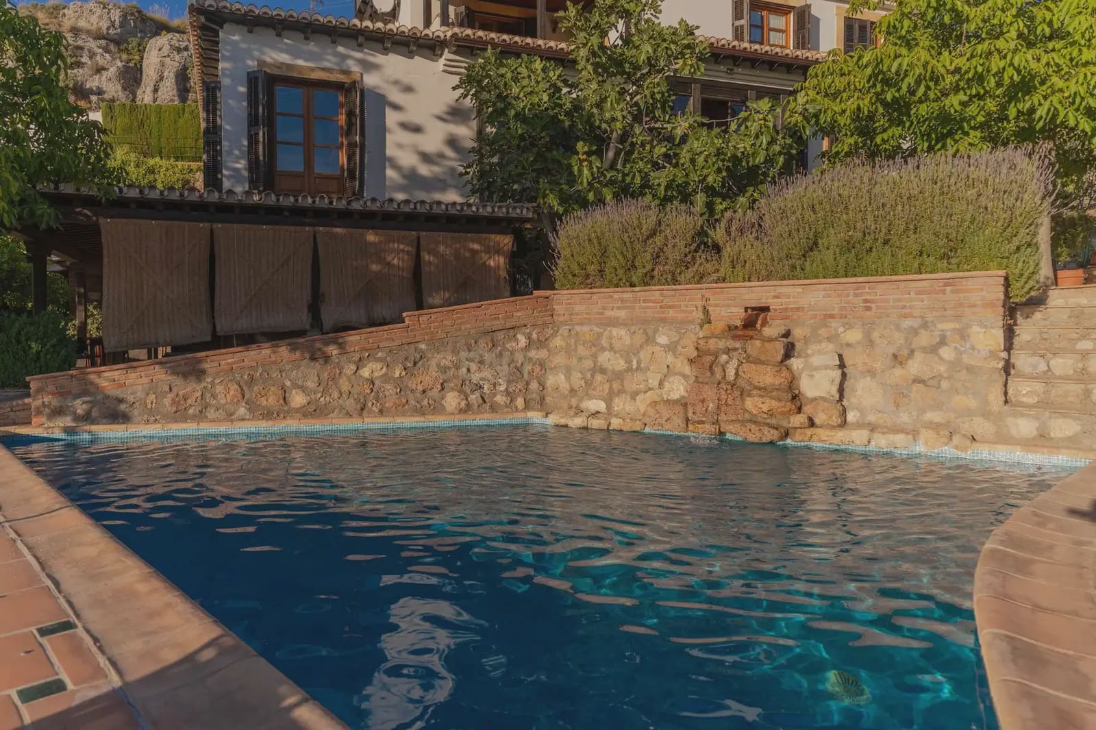 5 quarto Quinta/Casa Rural para venda em Nivar com piscina garagem - 1 200 000 € (Ref: 10014922)