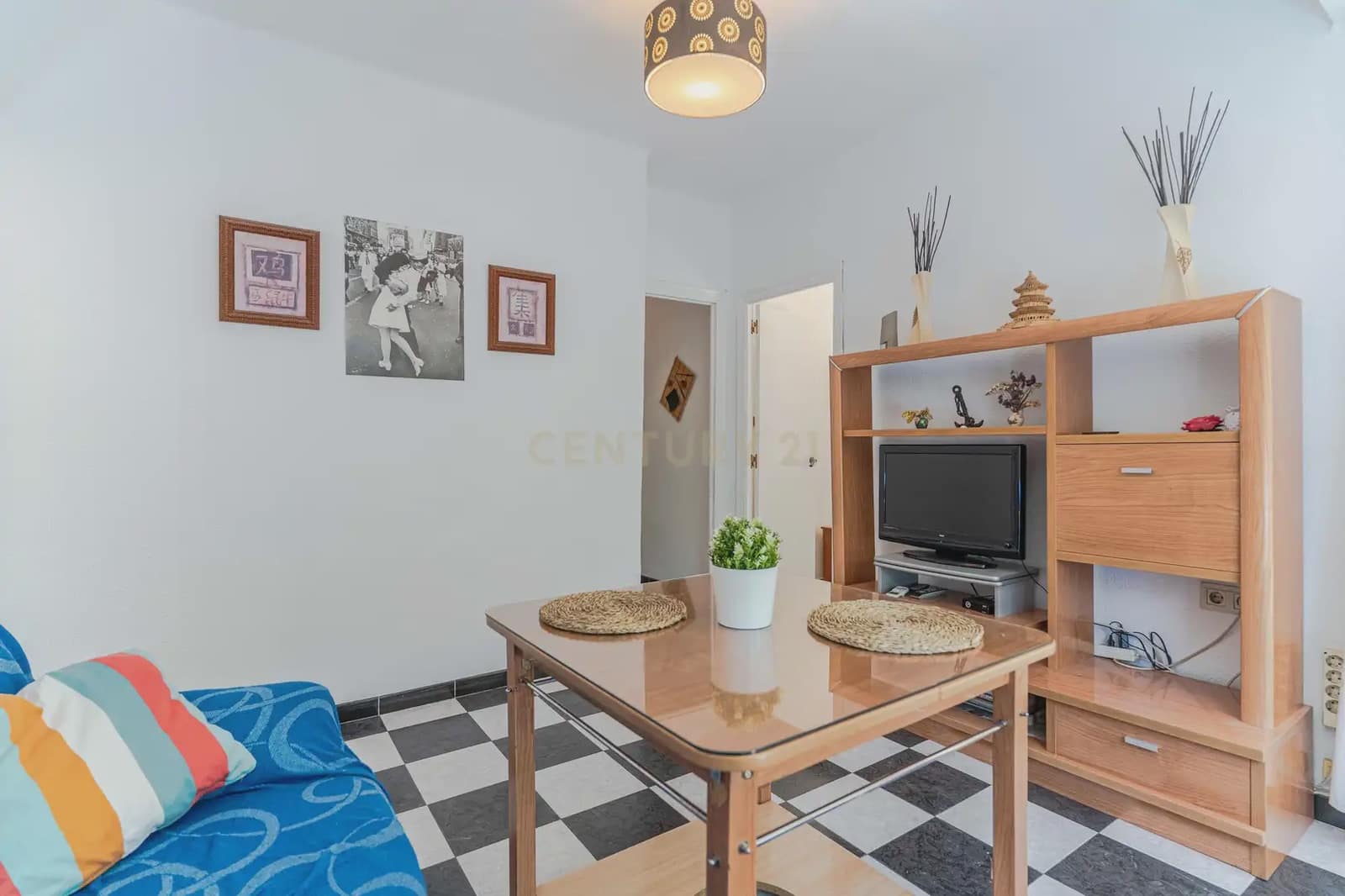 3 Zimmer Wohnung zu verkaufen in Granada Stadt - 195.000 € (Ref: 10016981)