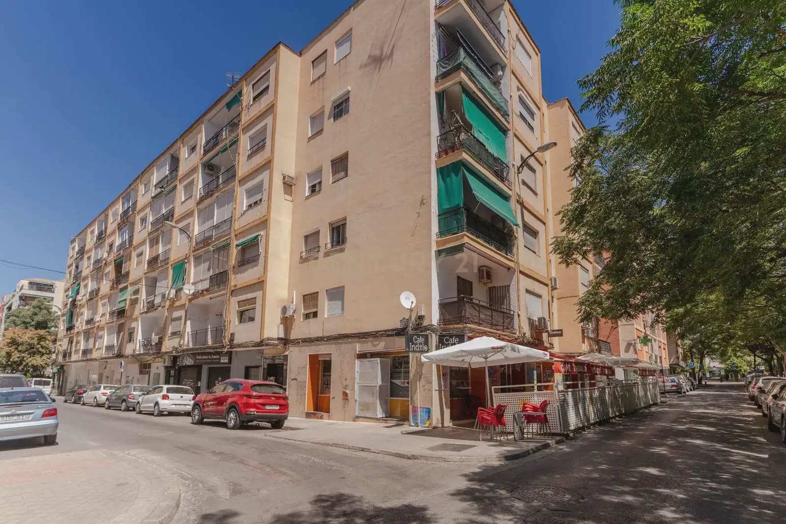 3 Zimmer Wohnung zu verkaufen in Granada Stadt - 195.000 € (Ref: 10016981)