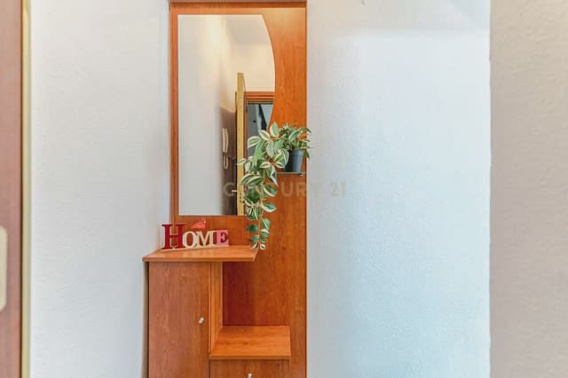 3 camera da letto Appartamento in vendita in Pajaritos - Plaza de Toros, Granada città - 195.000 € (Rif: 10016981)