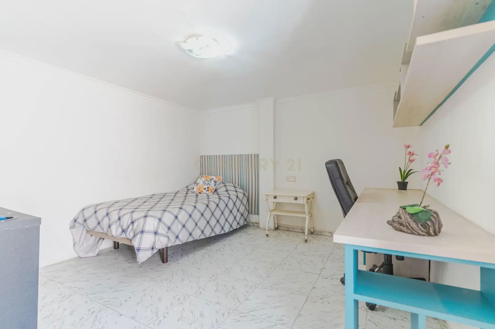 3 slaapkamer Huis te koop in La Zubia - € 159.000 (Ref: 10016982)