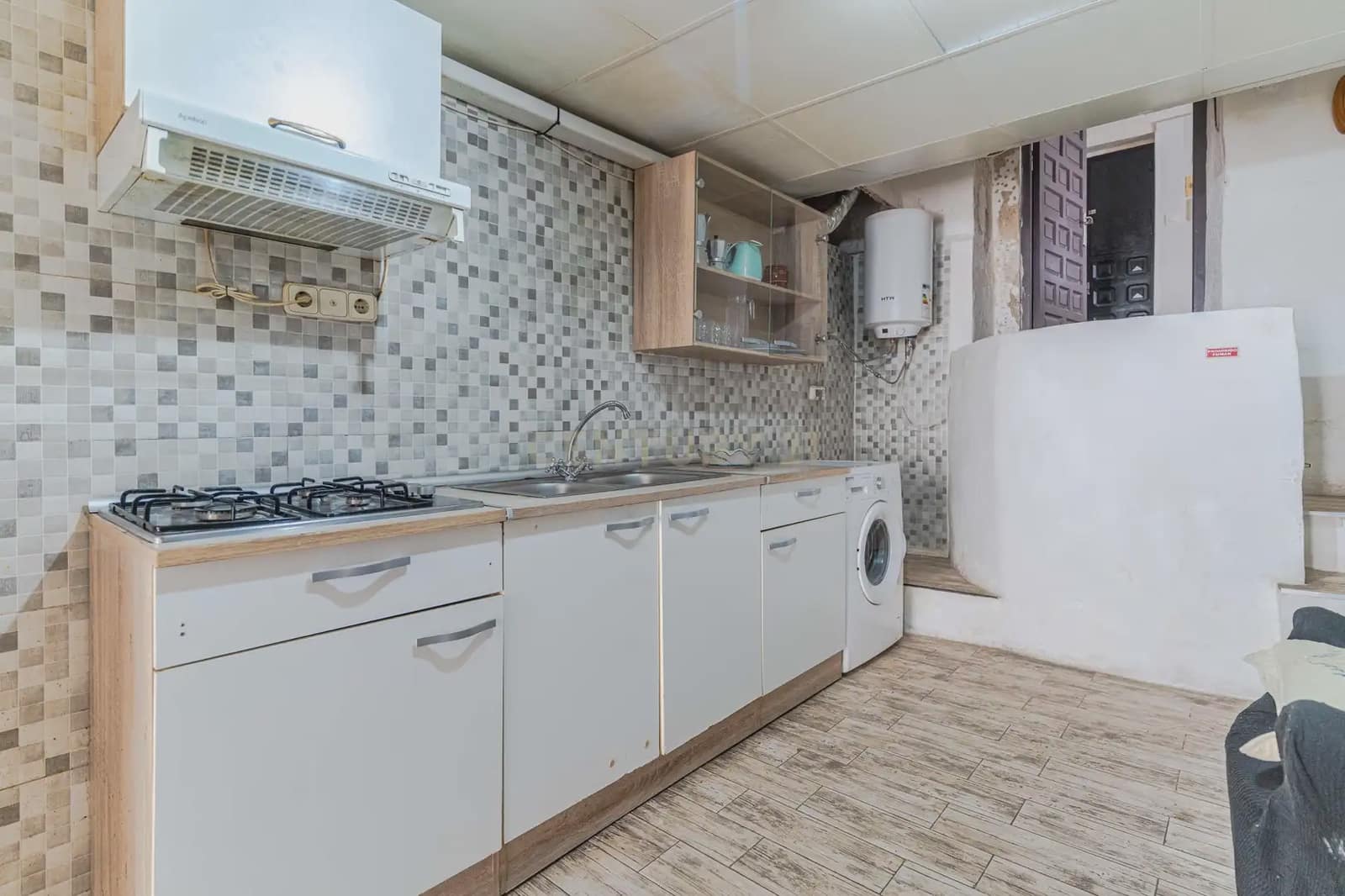 3 slaapkamer Huis te koop in La Zubia - € 159.000 (Ref: 10016982)