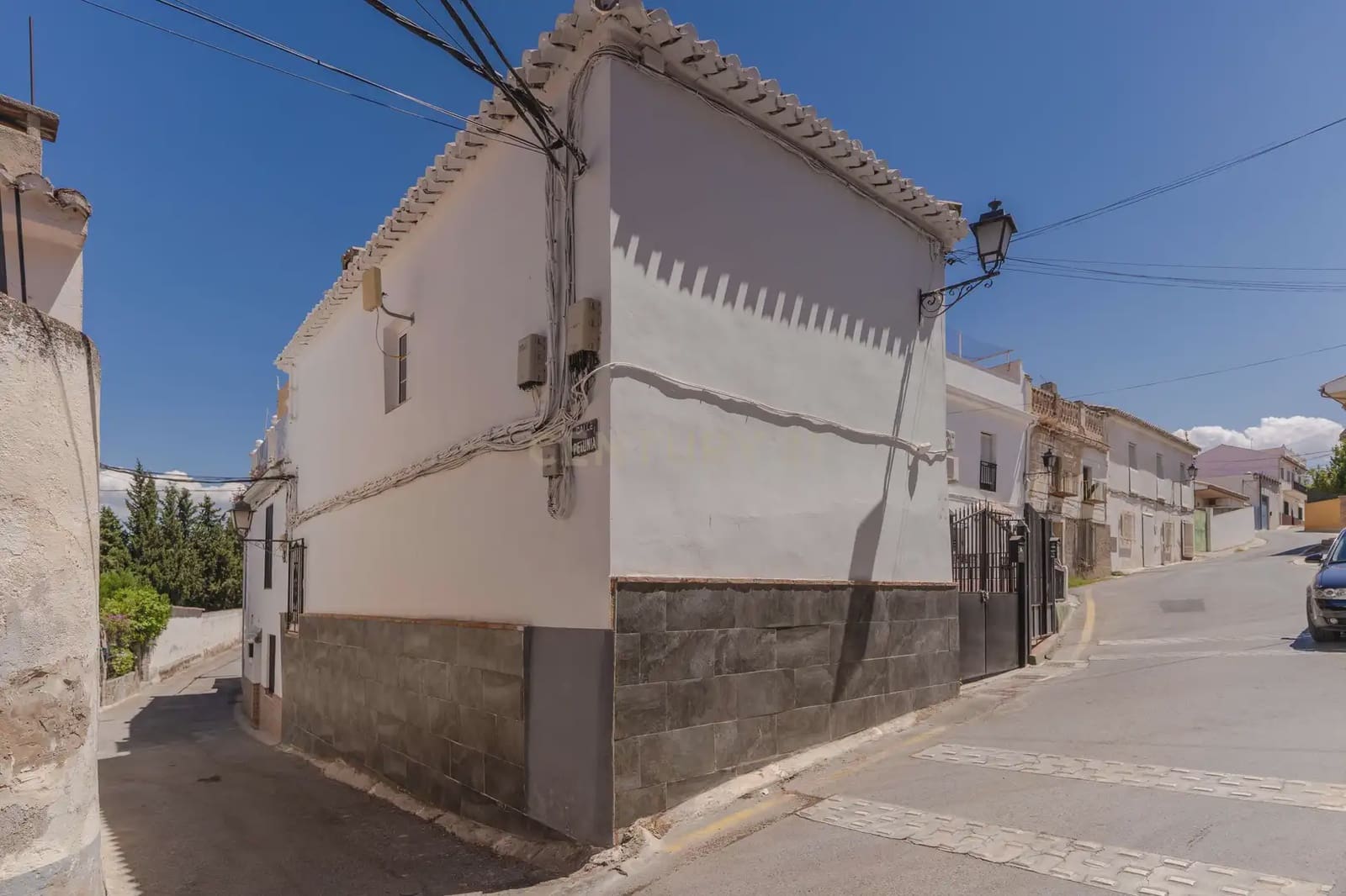 3 slaapkamer Huis te koop in La Zubia - € 159.000 (Ref: 10016982)