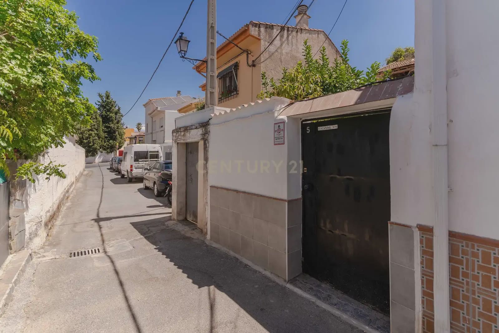 3 slaapkamer Huis te koop in La Zubia - € 159.000 (Ref: 10016982)