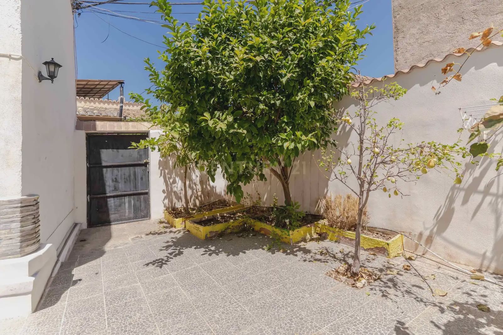 3 slaapkamer Huis te koop in La Zubia - € 159.000 (Ref: 10016982)