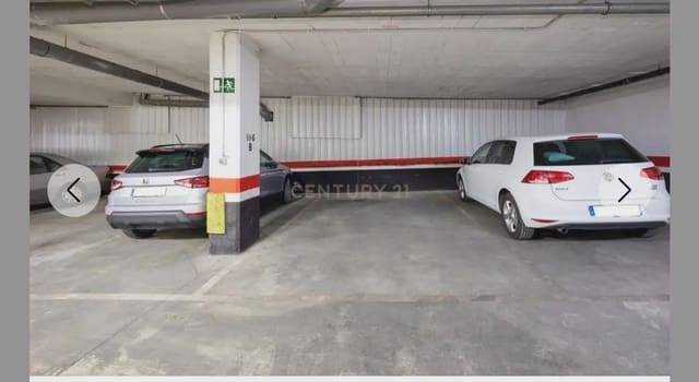 Appartement de 2 chambres à louer à Campus de la Salud, Grenade ville avec piscine garage - 900 € (Ref: 10021728)