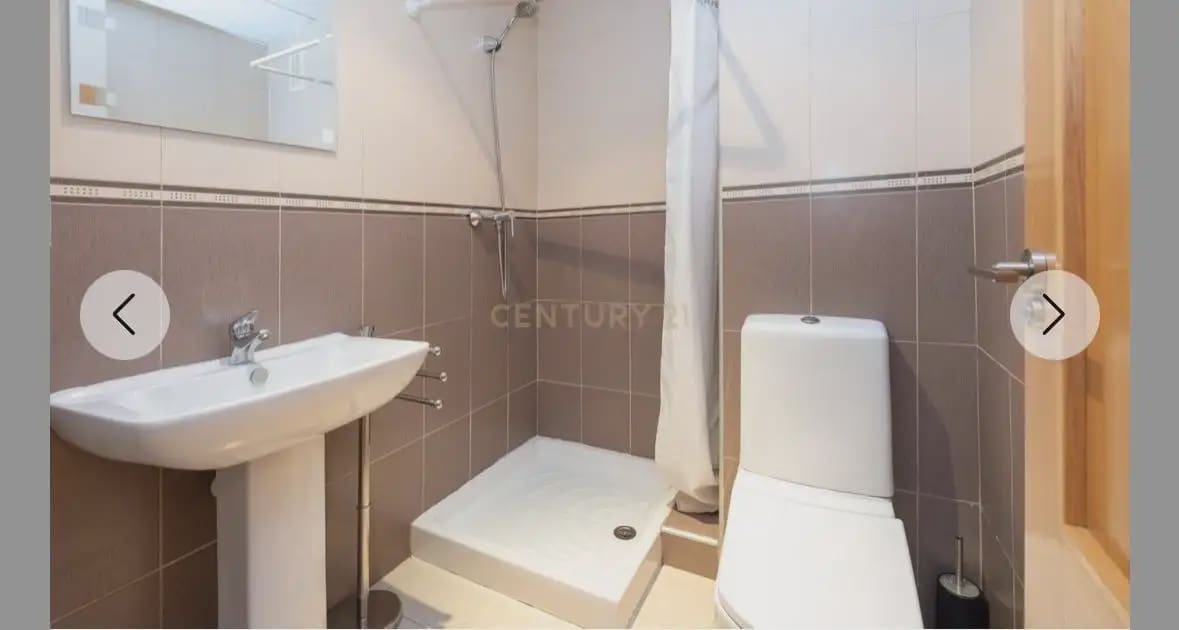 Appartement de 2 chambres à louer à Grenade ville avec piscine garage - 900 € (Ref: 10021728)