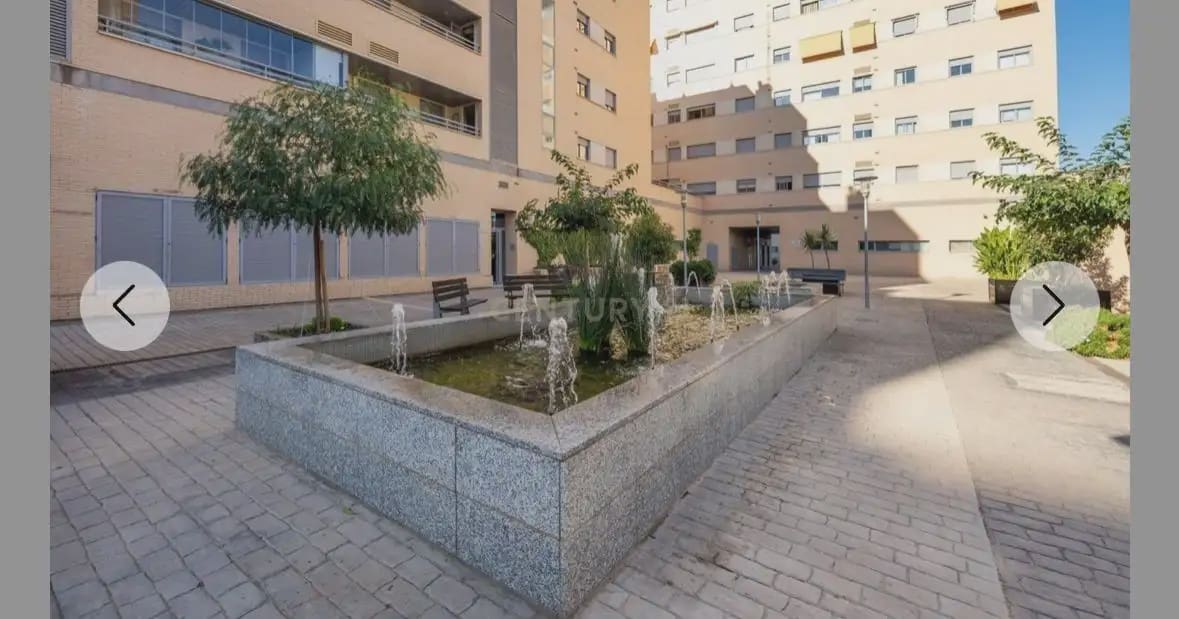 Appartement de 2 chambres à louer à Grenade ville avec piscine garage - 900 € (Ref: 10021728)