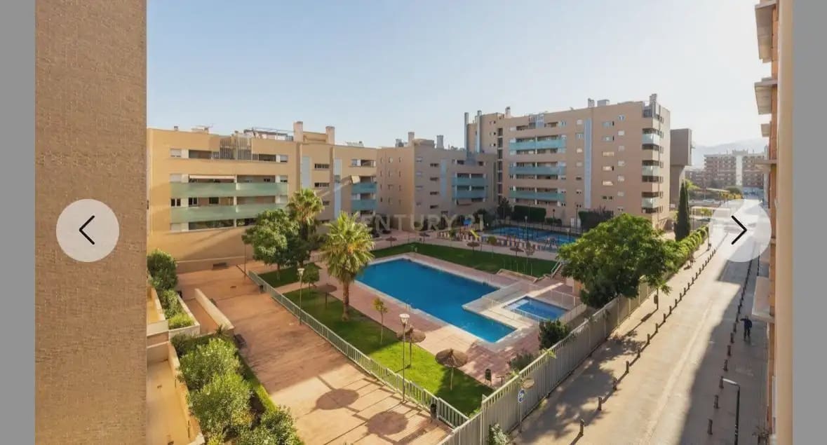 Appartement de 2 chambres à louer à Grenade ville avec piscine garage - 900 € (Ref: 10021728)