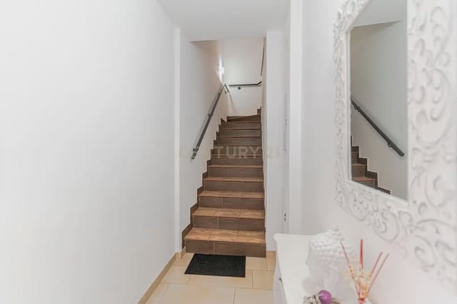3 slaapkamer Huis te koop in Güevéjar - € 179.000 (Ref: 10023159)