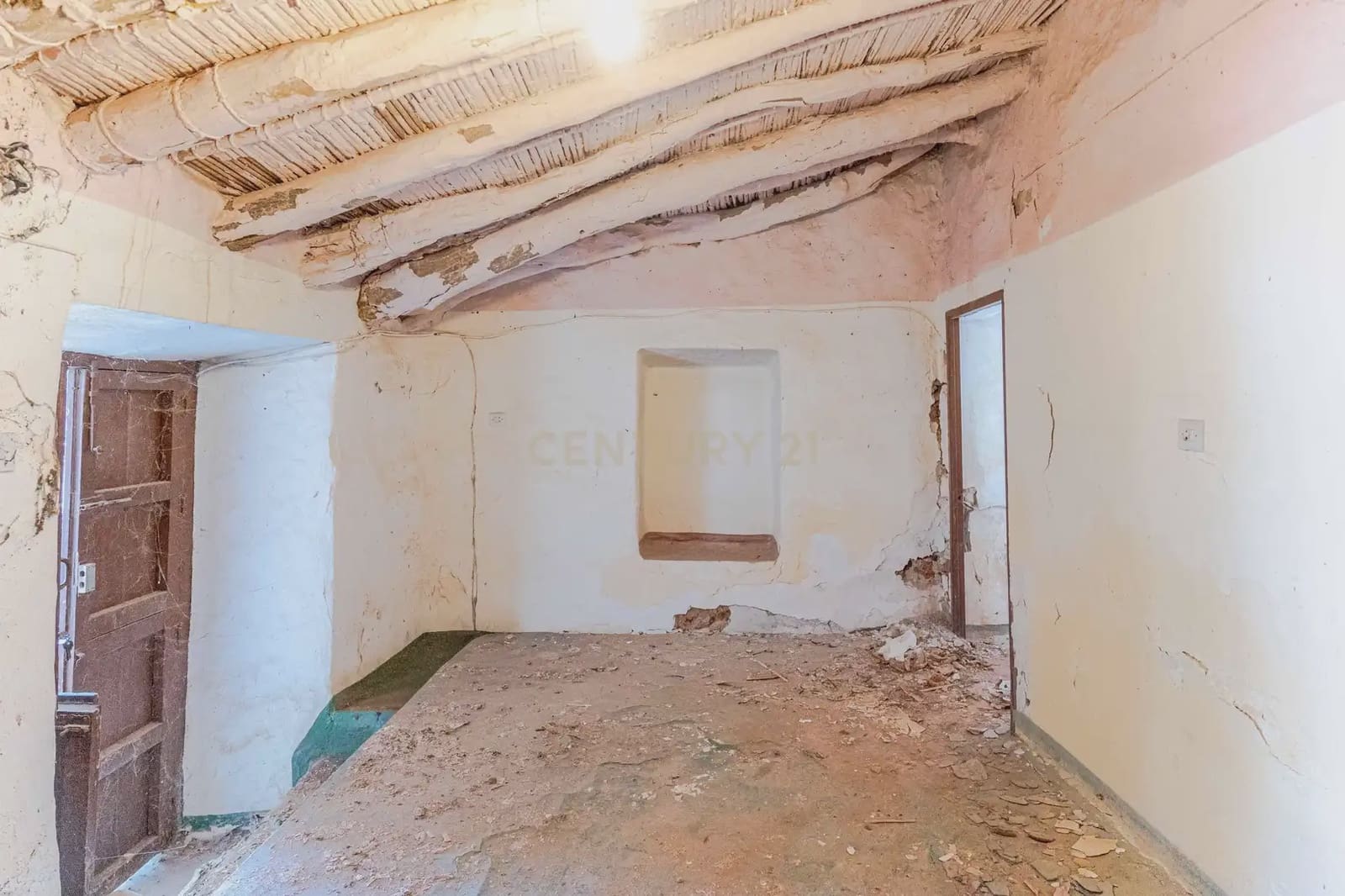 4 makuuhuone Maalaistalo myytävänä paikassa Velez de Benaudalla - 39 500 € (Ref: 10026180)