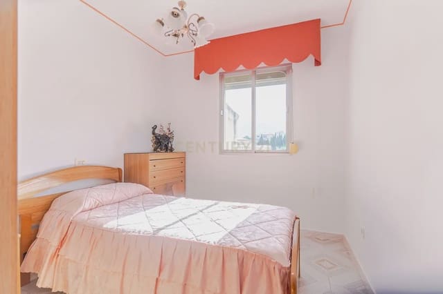 5 soverom Hus til salgs i Molvízar - € 99 900 (Ref: 10029688)