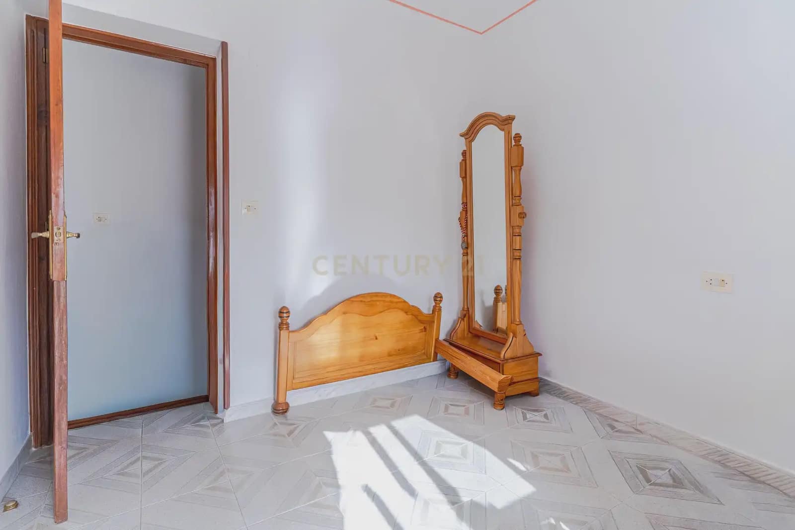5 soverom Hus til salgs i Molvizar - € 99 900 (Ref: 10029688)