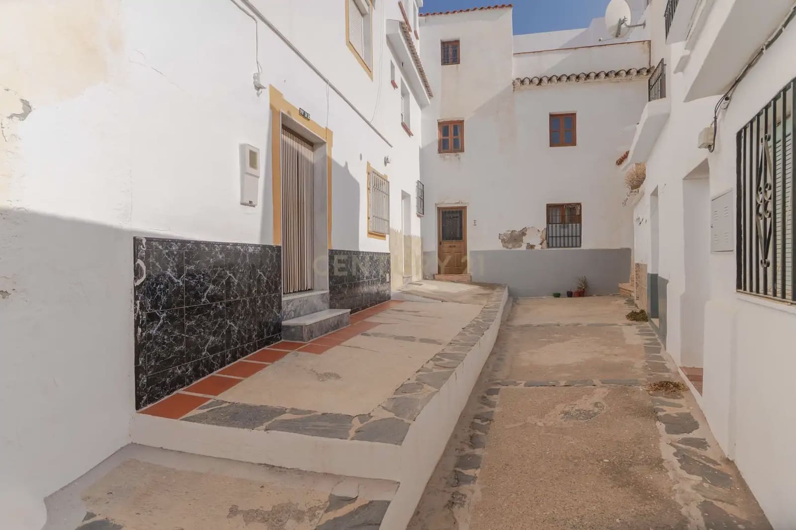 5 soverom Hus til salgs i Molvizar - € 99 900 (Ref: 10029688)