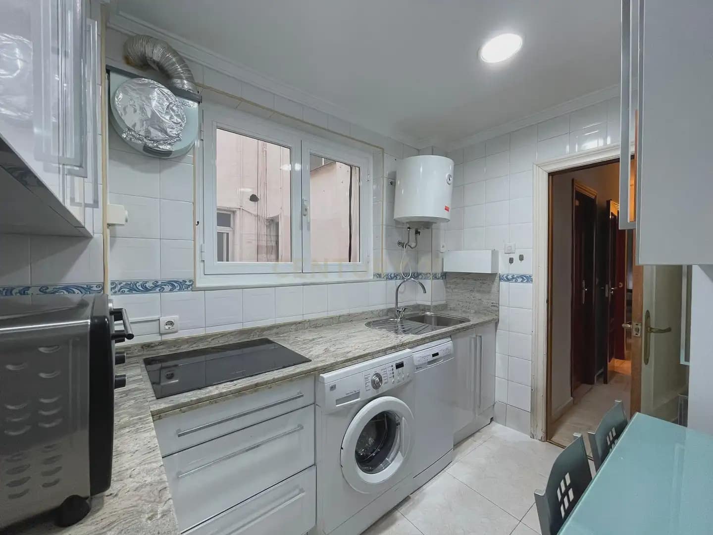 2 bedroom Apartment for rent in Granada city - € 890 (Ref: 10030743)