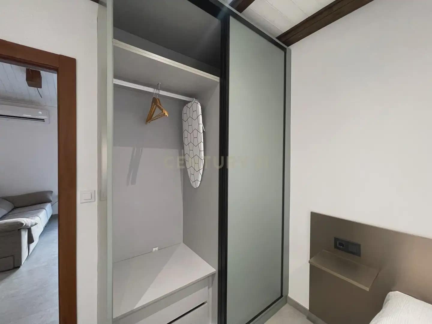 2 Zimmer Wohnung zu vermieten in Granada Stadt - 650 € (Ref: 10034336)