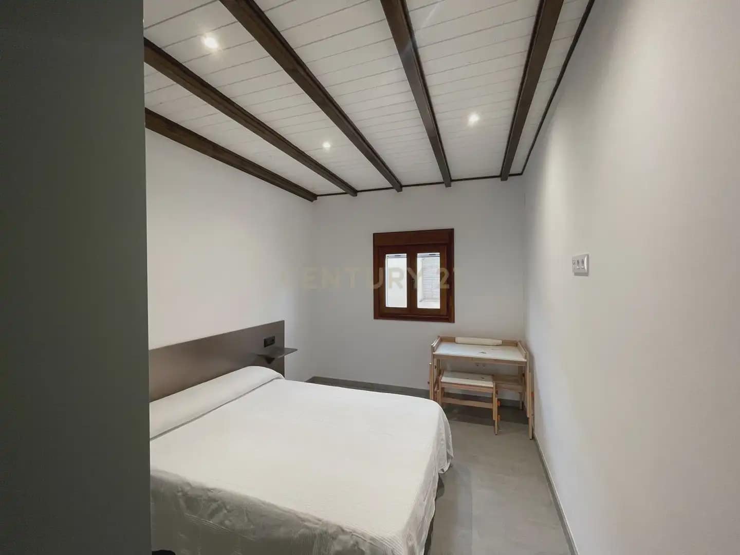 2 Zimmer Wohnung zu vermieten in Granada Stadt - 650 € (Ref: 10034336)