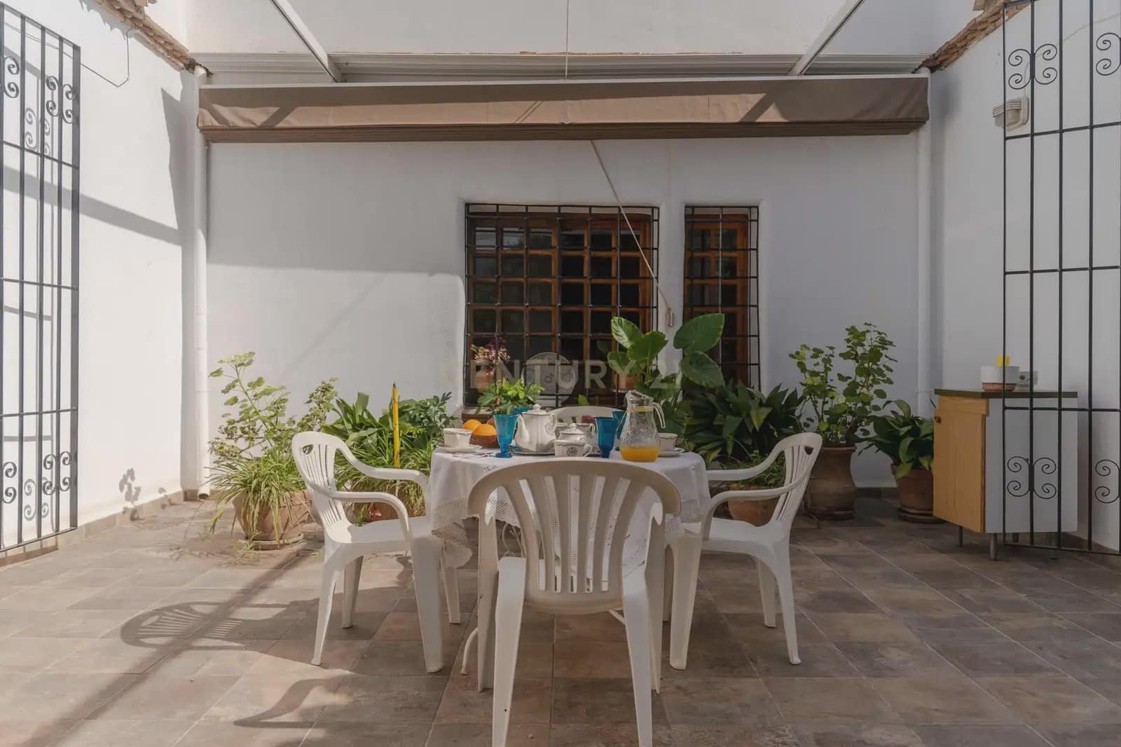 3 slaapkamer Finca/Landhuis te koop in Orgiva met zwembad - € 495.000 (Ref: 10035727)