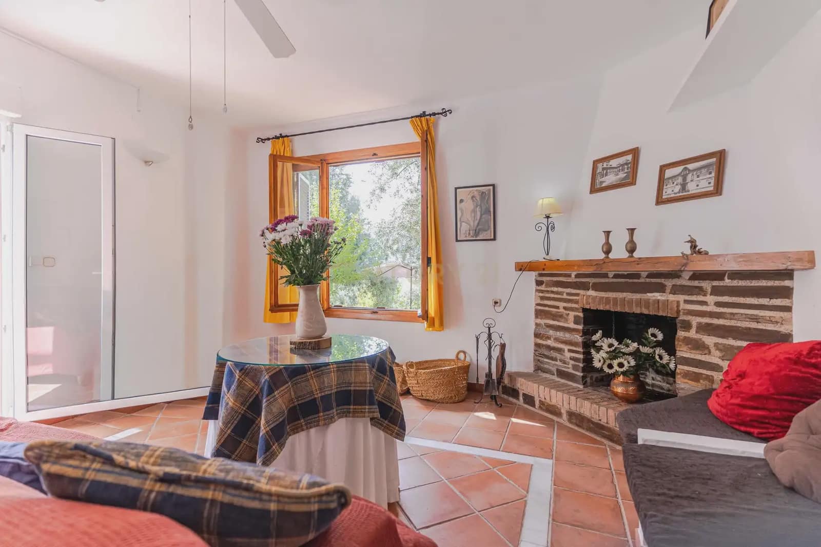 3 slaapkamer Finca/Landhuis te koop in Orgiva met zwembad - € 495.000 (Ref: 10035727)