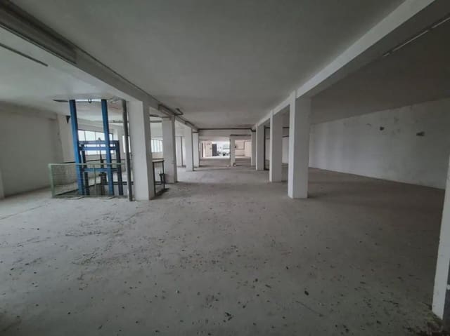 Kommersiell til salgs i Santa Cruz del Comercio - € 79 000 (Ref: 10037641)