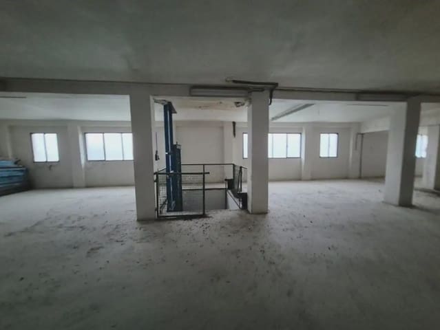 Kommersiell til salgs i Santa Cruz del Comercio - € 79 000 (Ref: 10037641)