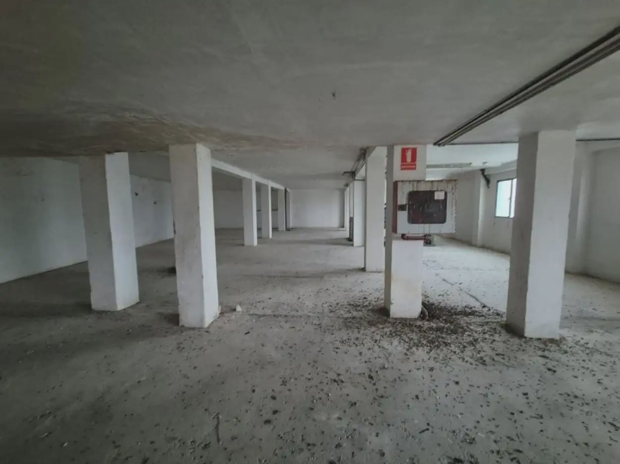 Local Comercial en Santa Cruz del Comercio en venta - 79.000 € (Ref: 10037641)