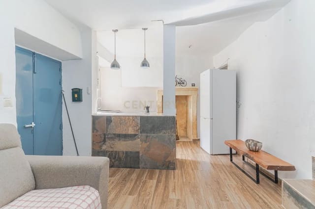 3 makuuhuone Omakotitalo myytävänä paikassa Vélez de Benaudalla - 70 000 € (Ref: 10044203)