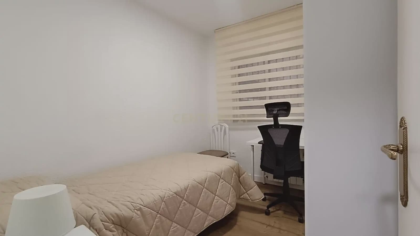 Appartement de 3 chambres à louer à Grenade ville - 700 € (Ref: 10044334)