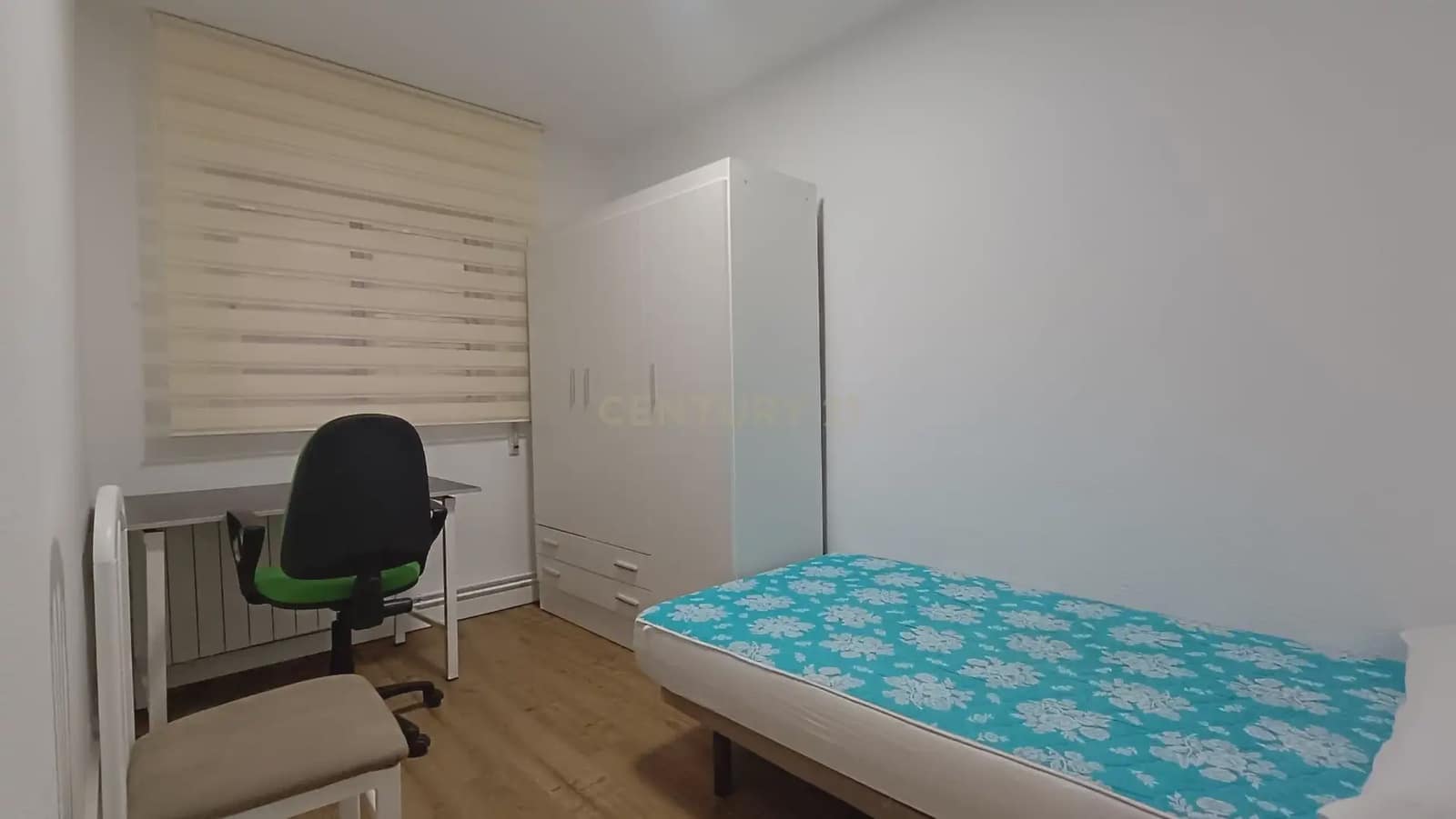 Appartement de 3 chambres à louer à Grenade ville - 700 € (Ref: 10044334)